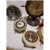 Image 2 : LOT OF VINTAGE CLOCK, AS IS
