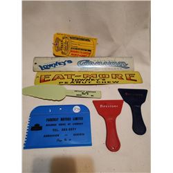 LOT OF ADVERTISING ITEMS