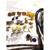 Image 5 : 17 CUFF LINKS AND 4 DRESS TIES