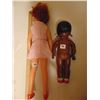 Image 3 : TWO VINTAGE DOLLS 48CM & 30 CM TALL