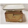 Image 2 : SWISS LYSSEX WEIGHT SCALE, WORKS WELL