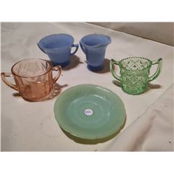 5 GREAT QUALITY GLASSWARE PIECES, FIREKING, PYREX, DEPRESSION