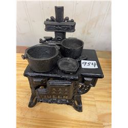 SALESMAN SAMPLE STYLE STOVE