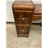 Image 2 : 1940'S WALNUT VANITY