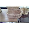 Image 2 : 3 Wicker Baskets