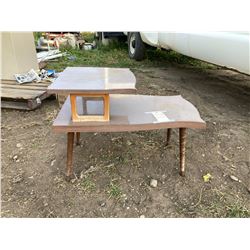 VINTAGE END TABLE