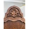 Image 8 : WOODEN HEAD BOARD