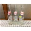 Image 2 : VINTAGE DR.PEPPER SODA POP BOTTLES LOT OF 3