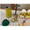 Image 2 : MISC LOT COLEMAN CAN RECORDER SALT AND PEPPERS ETC