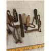 Image 4 : LOT OF OLD HAND TOOLS