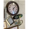 Image 4 : WALL HANGING LOT AND CLOCK