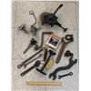 Image 1 : LOT OF MISC OLD TOOLS AND RELATED
