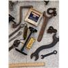 Image 6 : LOT OF MISC OLD TOOLS AND RELATED