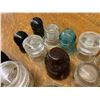 Image 6 : LOT OF INSULATORS