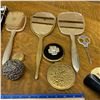 Image 3 : MISC LOT VANITY PIECES COMPACTS ETC