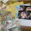 Image 4 : LOT OF VINTAGE WRAPPING PAPER