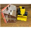 Image 5 : VINTAGE TONKA LOADER WITH BOX