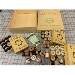 VINTAGE WOODEN THREAD SPOOL AND SEWING LOT MANY NOS