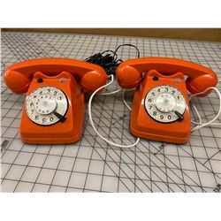 VINTAGE VIPA ORANGE TOY INTERCOM TELEPHONES BATTERY OP