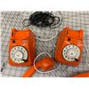 Image 5 : VINTAGE VIPA ORANGE TOY INTERCOM TELEPHONES BATTERY OP