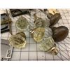 Image 3 : LOT OF VINTAGE DOOR KNOBS ETC