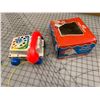 Image 3 : 1977 FISHER PRICE CHATTER TELEPHONE PULL TOY WITH BOX