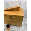 Image 3 : RONSON ROTO SHINE SHOE POLISHER AND WOODEN SHINE STOOL