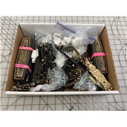 LOT OF DRAWER PULLS ETC