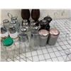 Image 4 : LOT OF SALT AND PEPPER SHAKERS