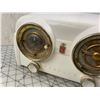 Image 6 : VINTAGE CROSLEY TUBE RADIO