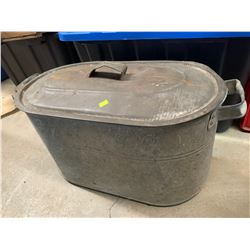 GALVANIZED WASH TUB AND LID