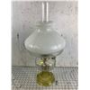 Image 1 : ANTIQUE ALADDIN OIL LAMP WITH CHIMNEY AND SHADE