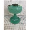 Image 2 : ANTIQUE JADITE ALADDIN OIL LAMP BASE