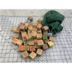 VINTAGE WOODEN CHILDREN'S BLOCKS