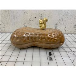 PEANUT AND SQUIRREL NUT DISH