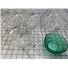Image 2 : MISC GLASS AND SERVING DISHES