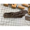 Image 5 : WOODEN CLAMPS AND WOOD PLANES