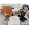 Image 1 : MISC LOT TOASTER LAMP BIRDFEEDER ETC