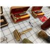Image 8 : VINTAGE SHAVING LOT SAFETY RAZORS BRUSHES ETC