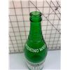 Image 5 : 30oz WISHING WELL GINGER ALE POP BOTTLE
