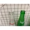 Image 5 : 2 DREWRYS GINGER ALE BOTTLES