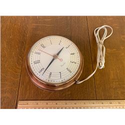 VINTAGE WESTCLOX WALL CLOCK