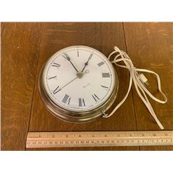 VINTAGE WESTCLOX WALL CLOCK