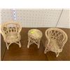 Image 3 : WICKER DOLL FURNITURE