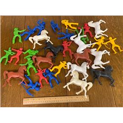 VINTAGE TOY COWBOYS INDIANS AND HORSES