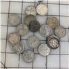 Image 1 : LOT OF CANADA SILVER QUARTERS