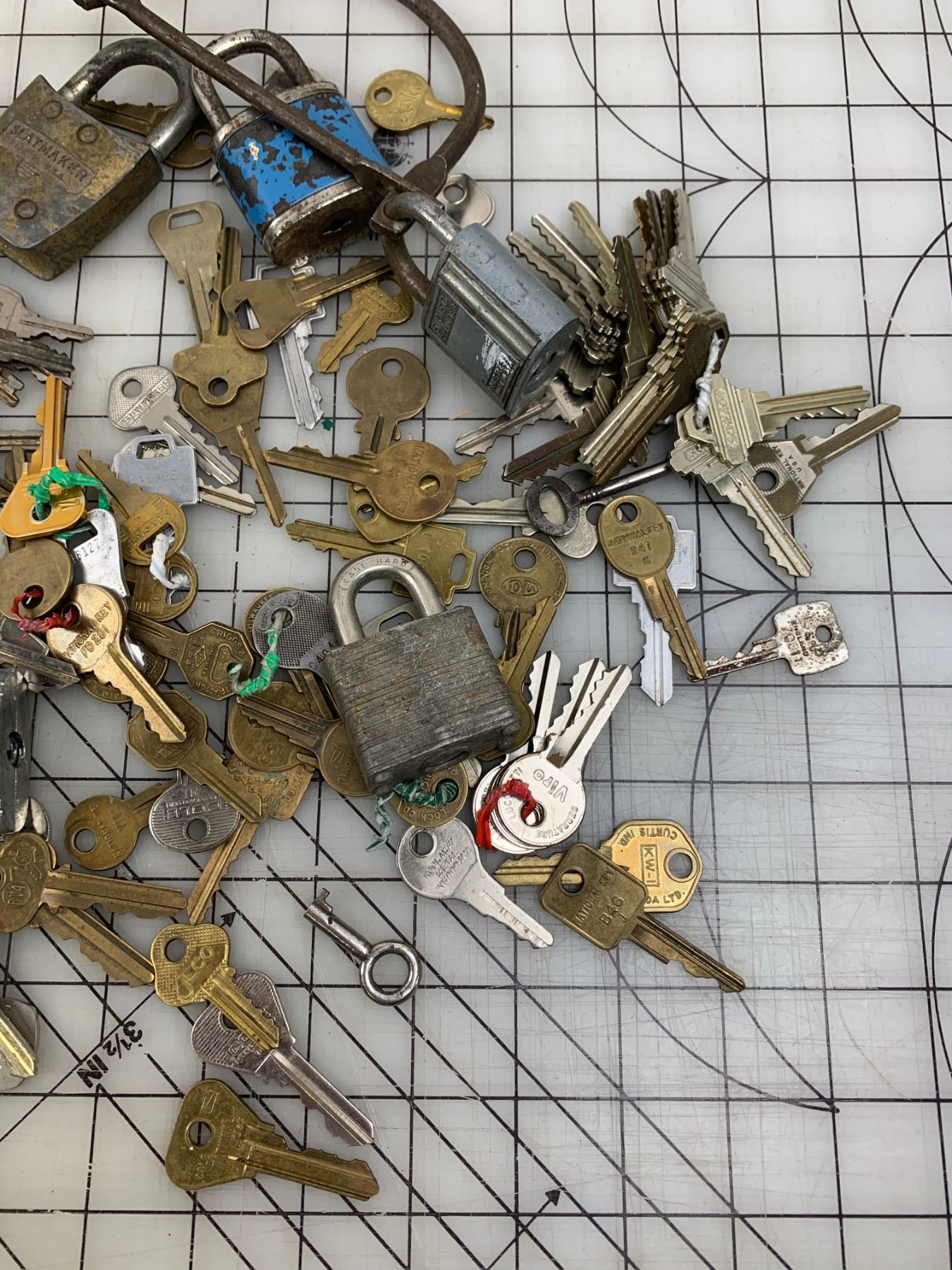 LOT OF KEYS AND LOCKS Schmalz Auctions