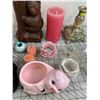 Image 3 : CANDLES FIGURINES ETC