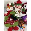 Image 2 : DOLLS AND PLUSH CHRISTMAS TOYS