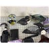 Image 3 : MISC LOT UMBRELLA LOONS ETC